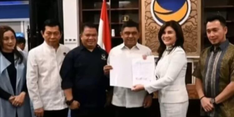 Panggung Politik Pilwako Kotamobagu 2024 Mendadak Geger: Meiddy Makalalag Terima SK dari Partai NasDem