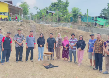 Cyim: Kalibrasi Arah Kiblat Masjid Desa Tapa’aog oleh Tim Hisab Rukyat Kemenag Kabupaten Bolmong