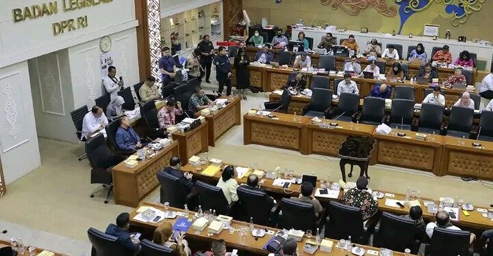 UMKM Mendapat IUP:Badan Legislasi DPR RI Sepakati Perubahan Keempat UU Minerba