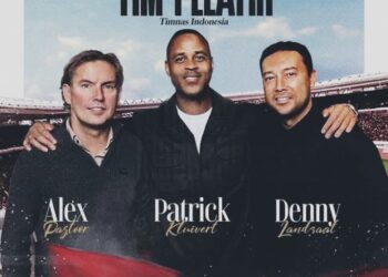 Alex Pastoor dan Denny Landzaat Resmi Dampingi Patrick Kluivert di Timnas Indonesia