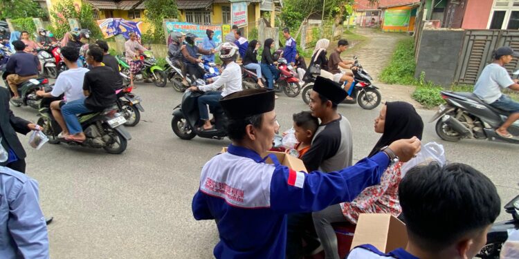LBH BSN Berbagi Takjil dan Perkuat Solidaritas di Bulan Ramadhan