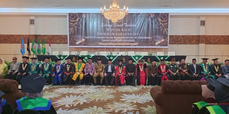 IAIM Kotamobagu Gelar Wisuda Sarjana, 98 Lulusan Siap Mengabdi untuk Umat dan Bangsa