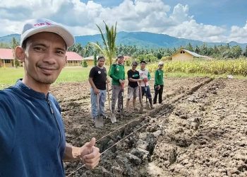 PAC Ansor Lolayan Gelar Giat Pembuatan Bedengan untuk Penanaman Cabai
