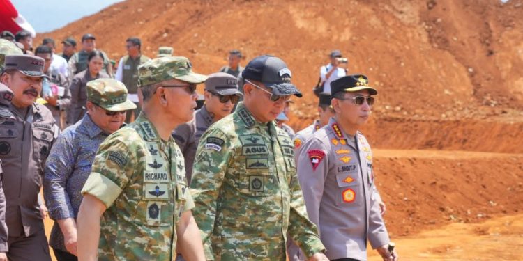 Panglima TNI Tinjau Langsung Penertiban Tambang Ilegal di Morowali