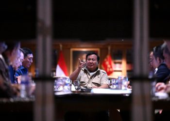 Rapat Koordinasi Hambalang: Prabowo Instruksikan Operasi Besar Berantas Aktivitas Ilegal