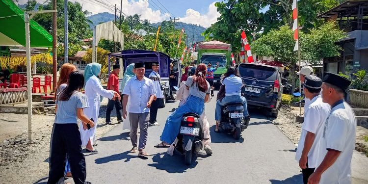 Meriah! Lebaran Ketupat di Tungoi Satu, 10 Dusun Berlomba Sajikan Hidangan Terbaik