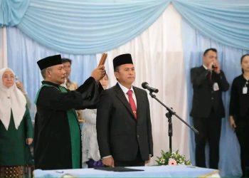 Putra Terbaik BMR, Tahlis Gallang Resmi Dilantik Sekprov Sulut di Ruang Mapalus 