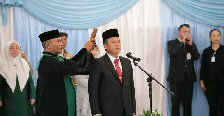 Putra Terbaik BMR, Tahlis Gallang Resmi Dilantik Sekprov Sulut di Ruang Mapalus 