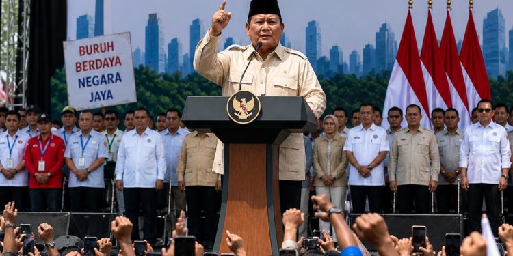 Prabowo Hadiri May Day 2026 di Monas, Suasana Meriah hingga Joget Bareng Buruh