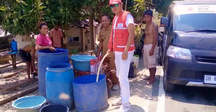 El Nino Berdampak, PMI Sulut dan BPBD Boltara Bantu Warga Komus II Timur Hadapi Kekeringan